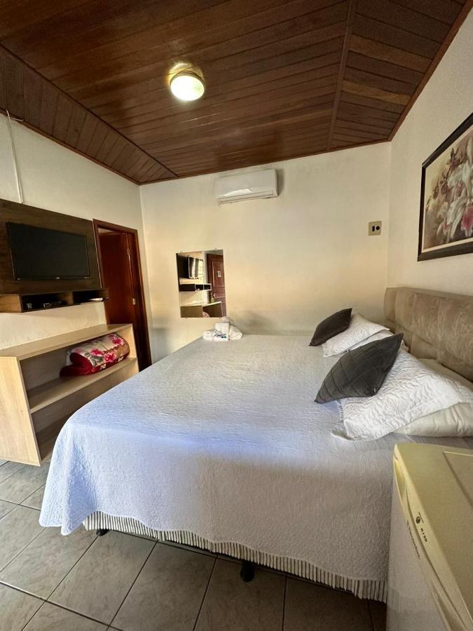 Standard Double Room,1415897358:JPEG